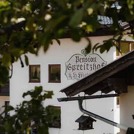 Spreitzhof & Royer *