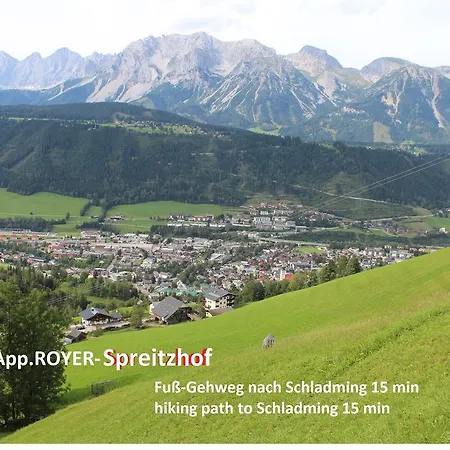 Spreitzhof & Royer 게스트하우스 3*