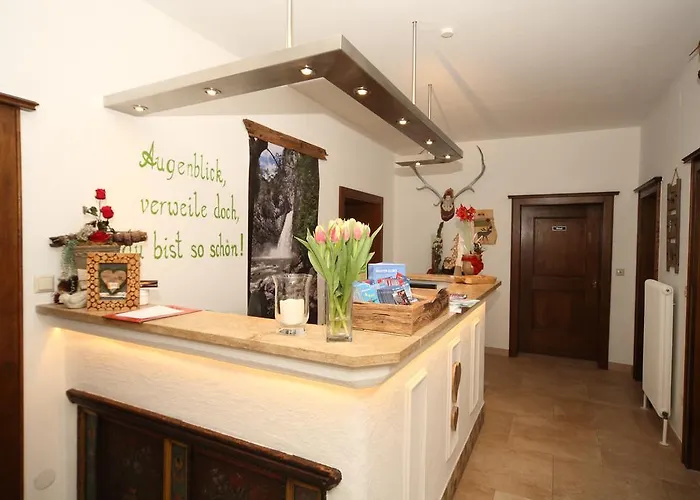 Pension Spreitzhof & Appartement Royer Schladming